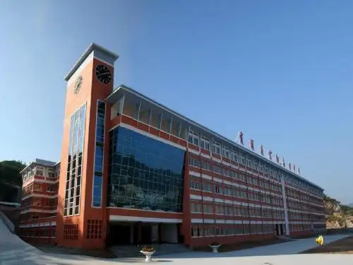高三家长会班主任发言课件-PPT精品文档