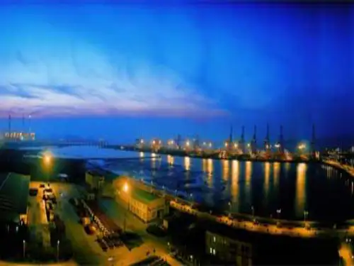 北仑港