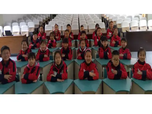全国小学数学优质课一等奖ppt课件《用数对确定位置》