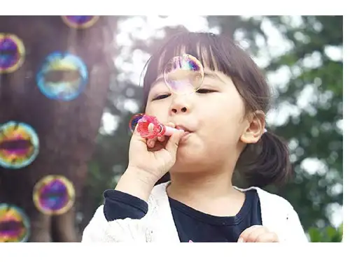 一年级下、五彩的泡泡省名师优质课赛课获奖课件市赛课一等奖课件